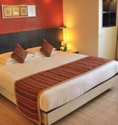 Indian Summer Hotels Pvt Ltd Ludhiana Buitenkant foto